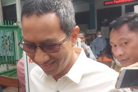 DKI tetap bongkar bangunan ruko langgar aturan di Pluit