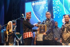 Komitmen Peduli Lingkungan, PT DSSP Power Kendari Raih PROPER Biru dari KLHK