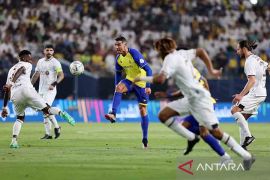 Ronaldo Jr berpeluang main bareng sang ayah di tim utama Al-Nassr