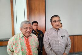 Anggota DPR minta pemda tegas tegakkan aturan soal jalan