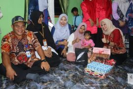 BKKBN Babel pantau balita stunting dan buka layanan KB gratis di Desa Sengir