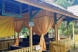 Makam Raja dan meriam Indra Giri  diusulkan jadi cagar budaya