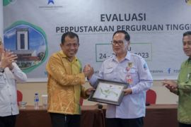 Pemprov Sulteng harap Perpustakaan UIN Datokarama Palu rujukan tingkatkan mutu