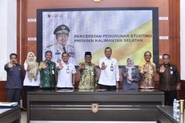 Gubernur Kalsel paparkan penurunan stunting ke Setmilpres