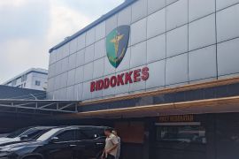 Mario dan Shane jalani pemeriksaan kesehatan di Biddokkes