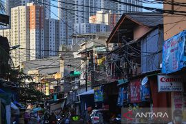 Extreme poverty projected declining to 0.8-0.9 percent at 2023-end