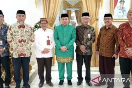 Gubernur Gorontalo minta Baznas intervensi kemiskinan ekstrem