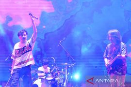 Grup musik Gigi tampil di Singaraja Fest 2023