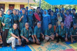 Saddam   Husein  di upa-upa dan diulosi Punguan Simatupang Boru - Bere