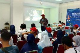 PJ Samsat Cikokol dan Kota Serang Sosialisasikan Tugas Pokok Jasa Raharja Kepada Mahasiswa Untirta
