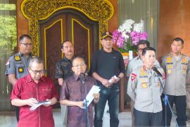 Bali tindak tegas wisatawan gunakan kripto sebagai alat pembayaran