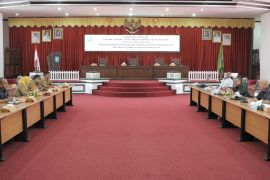 DPRD dan Pemkab HSS rapat kerja bahas aspirasi PABPDSI