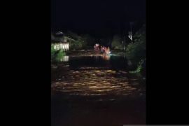 Tiga rumah hanyut terseret banjir di Parigi Moutong