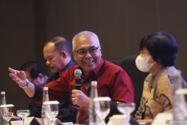 Tentang Akhmad Munir, menggapai puncak dari titian terendah