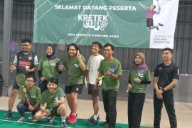 Komunitas Kretek dan KNPK gelar turnamen bulutangkis Kretek Cup