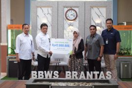 BPJS Ketenagakerjaan serahkan santunan kematian pekerja BBWS Brantas