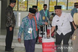 Plt Bupati Bogor minta calhaj jaga nama baik Indonesia di Arab Saudi