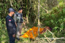 Warga Babakanpanjang temukan jasad perempuan di semak bambu
