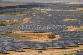 Pembangkit listrik tenaga surya di Mongolia Dalam Page 1 Small
