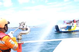 PT ASDP Banda Aceh gelar simulasi kecelakaan laut