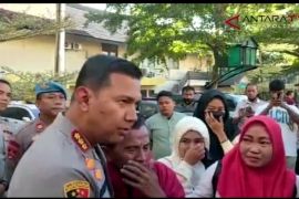 Keluarga korban Arya Saputra menangis histeris, tersangka diancam hukuman 15 tahun