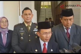 Penjabat Bupati Bekasi Dani Ramdan diperpanjang