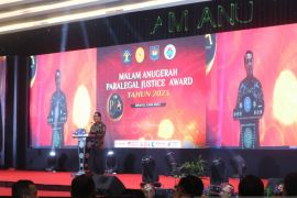 Ketua MA dorong kades dan lurah jadi " juru damai"