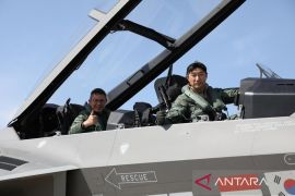Penerbang TNI AU kembali sukses uji purwarupa jet tempur KF-21/IF-X Boramae