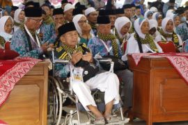 Bupati Bantul  berharap jamaah calon haji selalu jaga kebersamaan di Tanah Suci