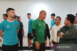 Sandy Walsh siap bantu buka jalan karir Marselino di Belgia