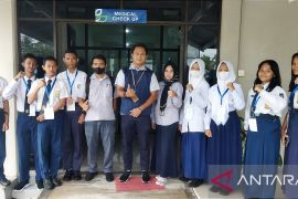 Delapan Siswa dari Provinsi Riau dan Kepulauan Riau Ikuti Tes Kesehatan Program Kelas Beasiswa PT Timah Tbk