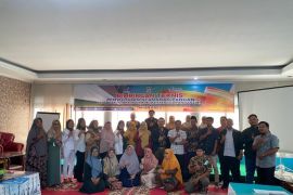 Pelaku UMKM di Kampar diajari cara kelola pangan sehat