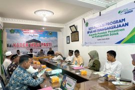 Pengajar pondok pesantren di Solok wajib terdaftar BPJAMSOSTEK