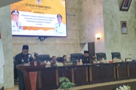 DPRD Kalsel harapkan Pemprov terus gali potensi pendapatan daerah