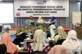 Demi kualitas hidup lebih baik, ada sekolah khusus lansia di daerah ini