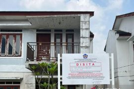 Kanwil DJP Jawa Barat III sita 24 aset penunggak pajak senilai Rp5,2 miliar