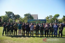 Bupati HST: Program TMMD Kodim 1002 buka jalan tani dongkrak ekonomi