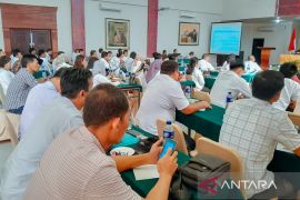 Kejari lakukan bimtek pengelolaan dana desa terhadap kepala desa di Tapteng