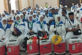 Keberangkatan dua calhaj kloter 16 asal Deli Serdang ditunda