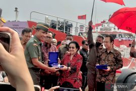 Megawati resmikan  RS kapal terapung KM Laksamana Malahayati