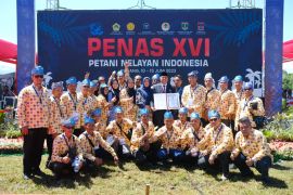 Bupati Siak terima penghargaan Satyalancana Wira Karya dari Presiden