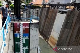 Pintu Air Pasar Ikan berstatus siaga II