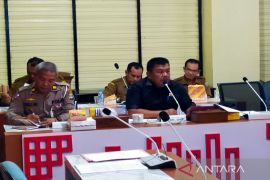 DPRD Kotabaru tampung aspirasi pedagang Pasar Subuh