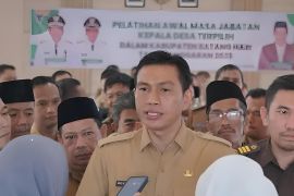 Bupati Batanghari ingatkan kades jadi bakal calon legislatif segera ajukan surat pemberhentian