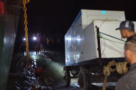 PLN kirim mesin PLTD ke wilayah  3T di Maluku