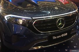 Mercedes-Benz tarik ribuan EQB akibat baterai bermasalah