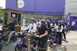 Sepeda elektrik ramah lingkungan hadir di Jababeka