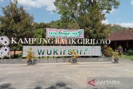Desa Wisata Terbaik Wukirsari kembangkan batik Giriloyo