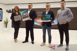 Huawei hadirkan laptop Matebook D 14 & D 15 berbahan metal tapi ringan