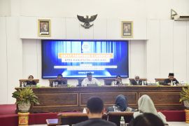 Pemkab Lumajang minta kios dan petani transparan dalam distribusi pupuk